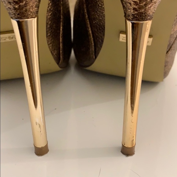 BEBE BRONZE OPEN TOE BOOTIES - SIZE 5 - Picture 4 of 7